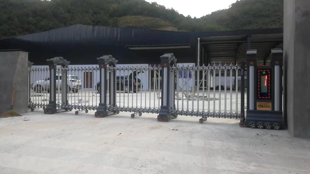 魚躍龍門工程案例 - 中出網(wǎng)-智能出入口與停車充電門戶