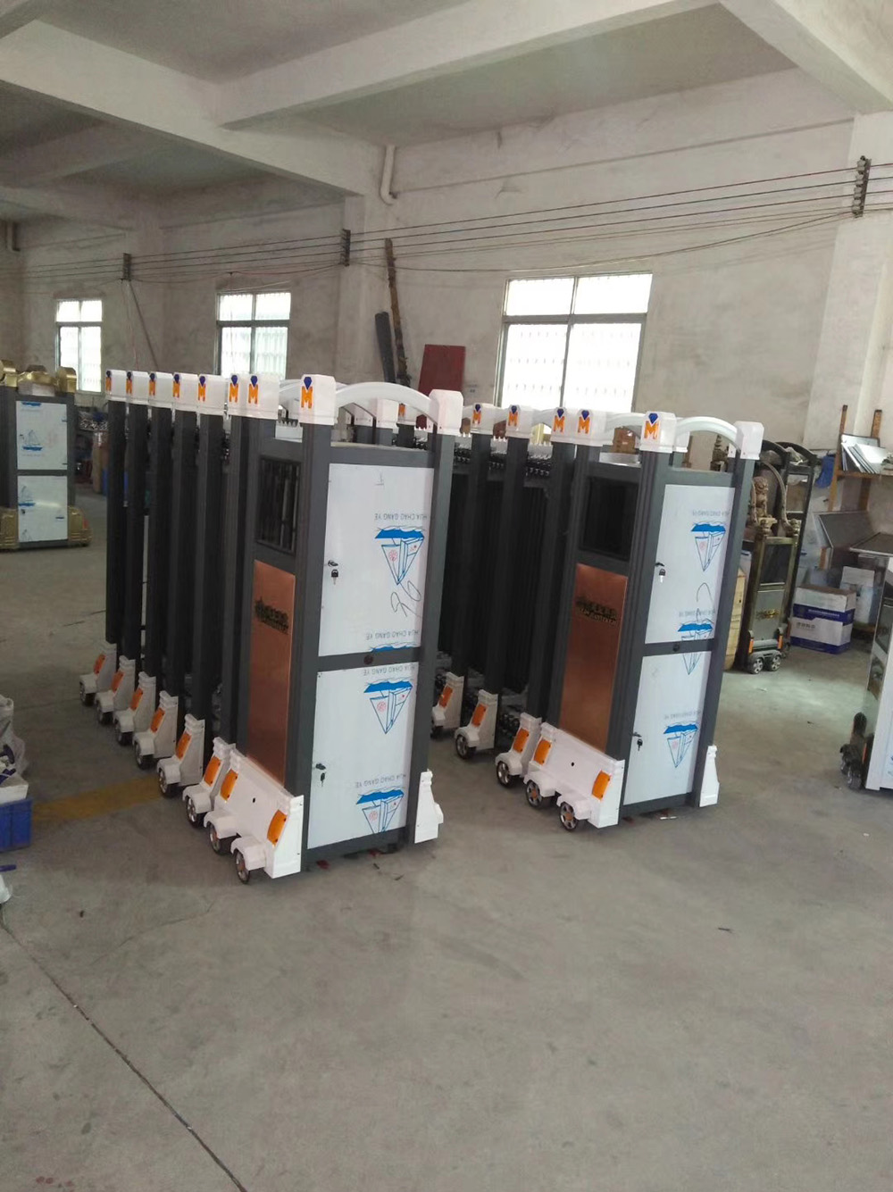 藍(lán)鉆系列案例 - 中出網(wǎng)-智能出入口與停車充電門戶