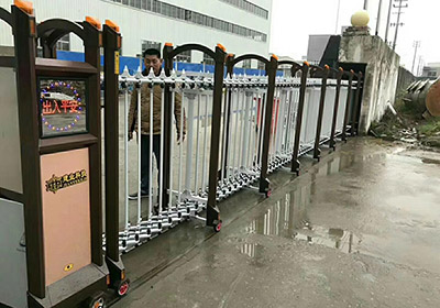 變形金剛系列案例 - 中出網-智能出入口與停車充電門戶