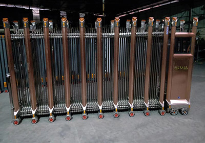 變形金剛系列案例 - 中出網-智能出入口與停車充電門戶