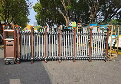 變形金剛系列案例 - 中出網-智能出入口與停車充電門戶