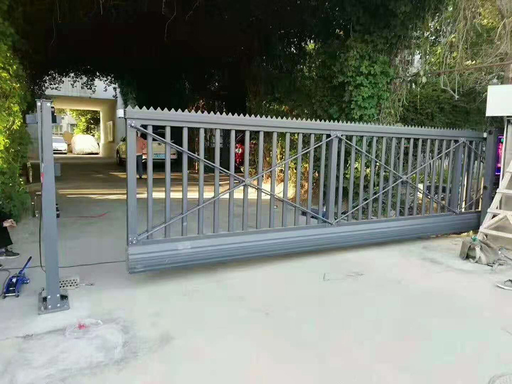 懸浮門系列工程案例 - 中出網(wǎng)-智能出入口與停車充電門戶