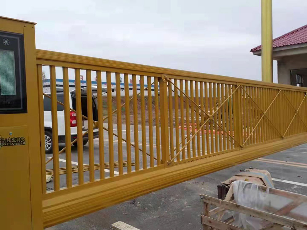 懸浮門系列案例 - 中出網(wǎng)-智能出入口與停車充電門戶