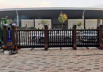 金碧輝煌工程案例 - 中出網(wǎng)-智能出入口與停車充電門戶