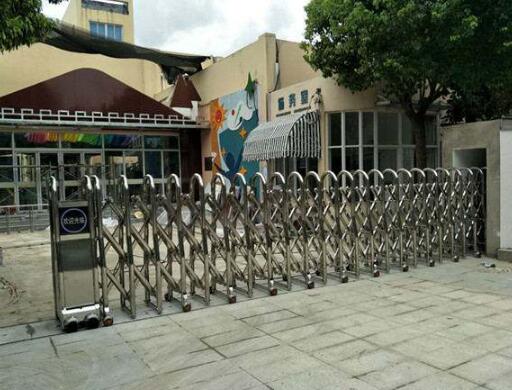 保定出安智能電動伸縮門為哈羅城項目提供保駕護航