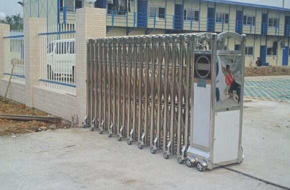 保定市女子職業(yè)中專學(xué)校一直信賴保定出安智能伸縮門