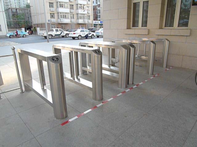 熱烈祝賀天津出安智能通道閘進駐天津市政府