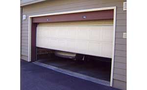 翻板車庫(kù)門