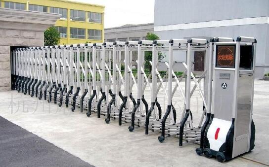 觀唐帝景安裝唐山出安智能電動(dòng)伸縮門(mén)正式投入使用