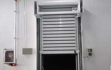 冷庫硬質(zhì)快速門