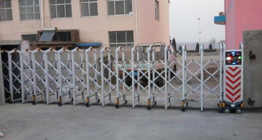 溫州出安智能伸縮門進(jìn)駐溫州市第二外國(guó)語學(xué)校