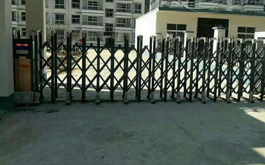 紹興出安智能電動伸縮門成為紹興縣藍(lán)天實驗學(xué)校的守門神