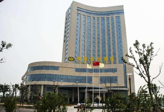 銀座佳悅精選酒店大門口道閘支持單位濟(jì)寧出安智能   