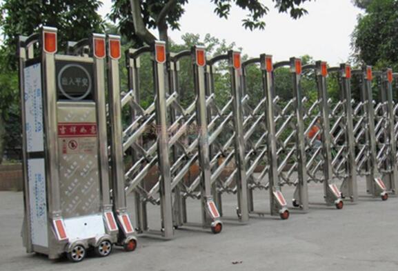 臺州出安智能電動伸縮門在臺州路北中心小學(xué)的應(yīng)用工程