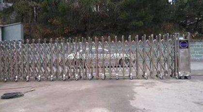 萬(wàn)家之星選擇臺(tái)州出安智能為電動(dòng)伸縮門供貨商