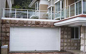 車庫門 - 車庫門