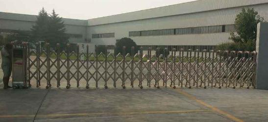 滄州出安智能伸縮門成功牽手中捷職業(yè)技術(shù)學校