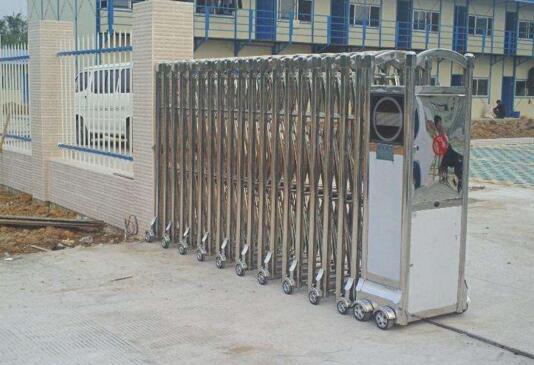 邯鄲出安智能電動伸縮門成邯鄲市明山學(xué)校的安全看護