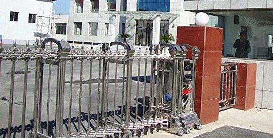 邯鄲天籟藝術學校成功安裝邯鄲出安智能伸縮門