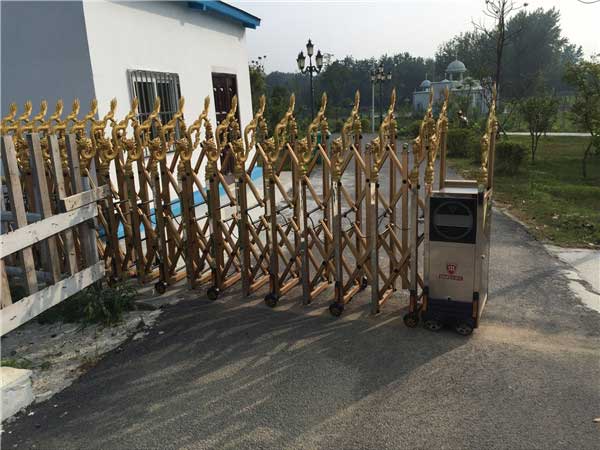 喜迎淮安出安智能伸縮門成功安裝進淮安皇爵愛丁堡婚紗攝影基地