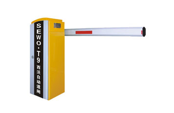 聊城出安智能道閘彰顯聊城市實(shí)驗(yàn)小學(xué)大門口形象  