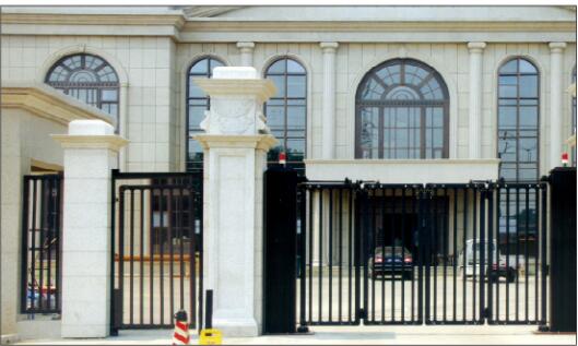 熱烈祝賀烏魯木齊出安智能懸浮門進駐烏魯木齊潤浩貿(mào)易有限公司