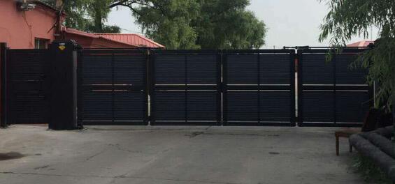 熱烈祝賀吉林出安智能懸浮折疊門(mén)進(jìn)駐吉林市仕達(dá)源運(yùn)輸有限公司