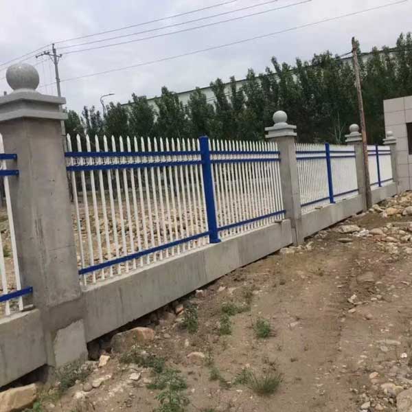 宿遷恒力工業(yè)園圍墻護欄案例 - 中出網(wǎng)-智能出入口與停車充電門戶