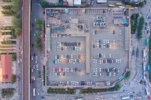 接連中標(biāo)城市停車項(xiàng)目