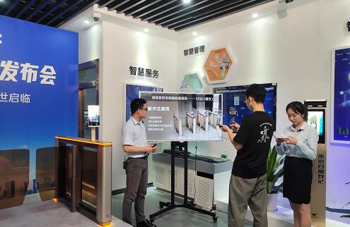 智慧人行旗艦通道閘3910