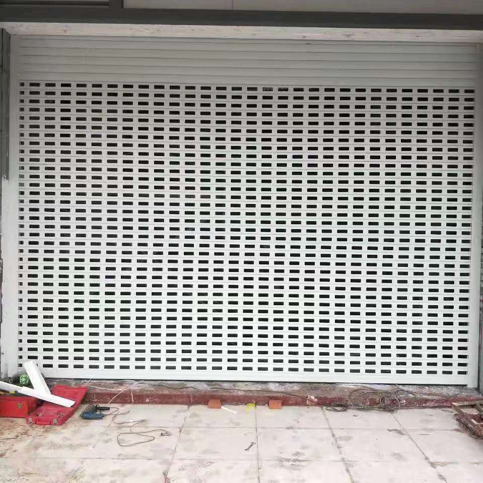 寧鄉(xiāng)卷閘門定做怎樣防止生銹?