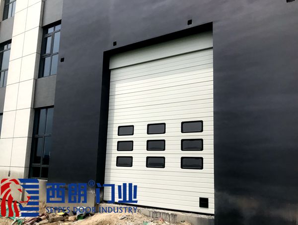 鎮(zhèn)江電動(dòng)分節(jié)式保溫滑升門 鎮(zhèn)江電動(dòng)分節(jié)式保溫滑升門