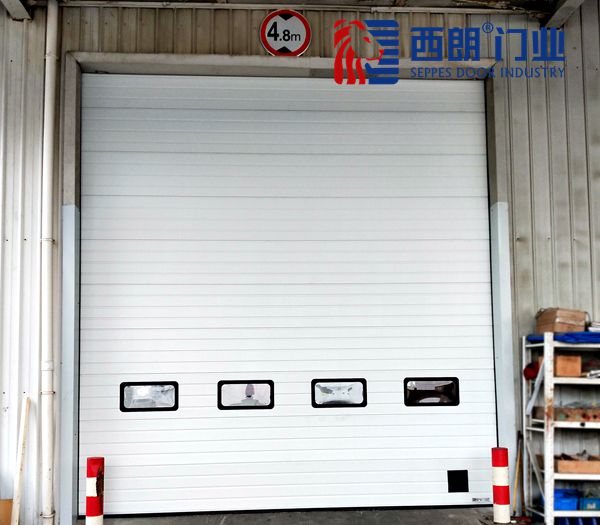 常熟工廠倉(cāng)庫(kù)電動(dòng)提升門 常熟工廠倉(cāng)庫(kù)電動(dòng)提升門