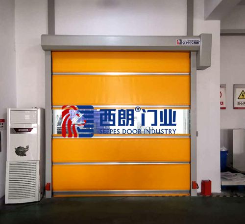 張家港電動感應(yīng)帆布卷簾門