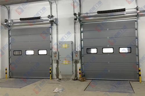 杭州密封好的冷庫工業(yè)提升門