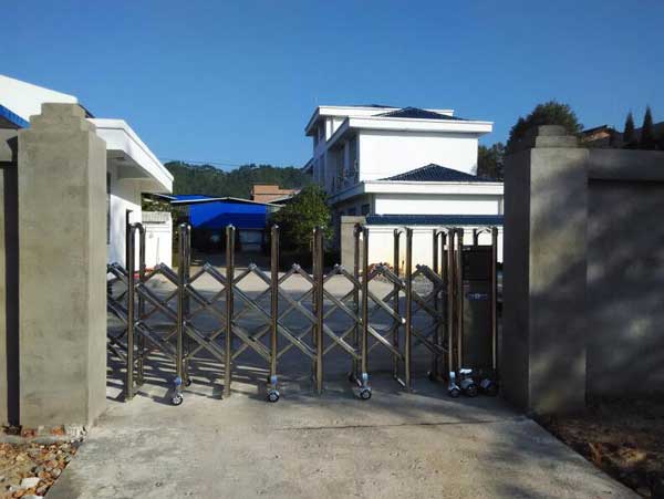 喜迎贛州出安智能電動(dòng)伸縮門(mén)進(jìn)駐瑞金森林公安局澤覃派出所