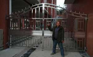 郴州翰林學(xué)府庭院大門案例