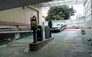 棗莊中奧萬融公館車牌識(shí)別系統(tǒng)案例