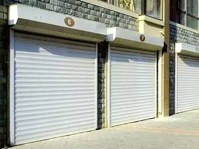 喜迎肇慶出安智能車庫(kù)門進(jìn)駐肇慶碧桂園