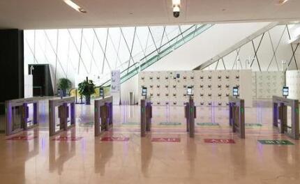 大梅沙開(kāi)園啦！富士智能線上預(yù)約平臺(tái)和現(xiàn)場(chǎng)智能取、檢票管理系統(tǒng)為您服務(wù)！