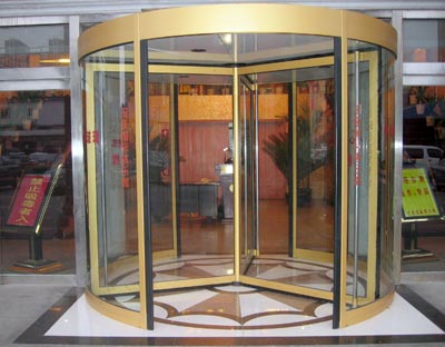 喜迎邢臺出安智能旋轉(zhuǎn)門進(jìn)駐綠洲新城