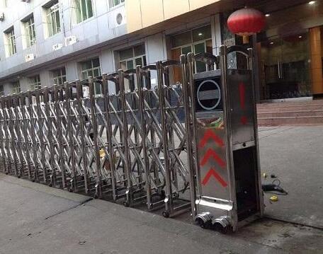 邢臺瑞迪貿(mào)易有限公司與邢臺出安智能電動伸縮門達成協(xié)議