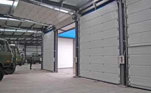 日照市新星陶瓷加工廠卷簾門案例