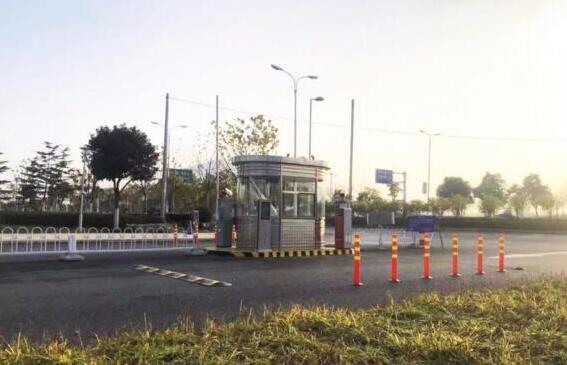 道爾恭三加動(dòng)態(tài)屏再入兩地高鐵站