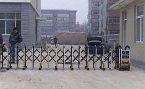 德陽西都名苑電動伸縮門案例