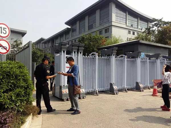 熱烈祝賀宜賓出安智能電動伸縮門進(jìn)駐宜賓人民政府