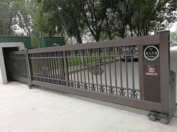 寧夏區(qū)國稅局分段平移門案例 - 中出網-智能出入口與停車充電門戶