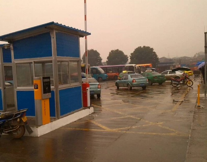 永州出安智能停車場(chǎng)系統(tǒng)進(jìn)駐永州高鐵站