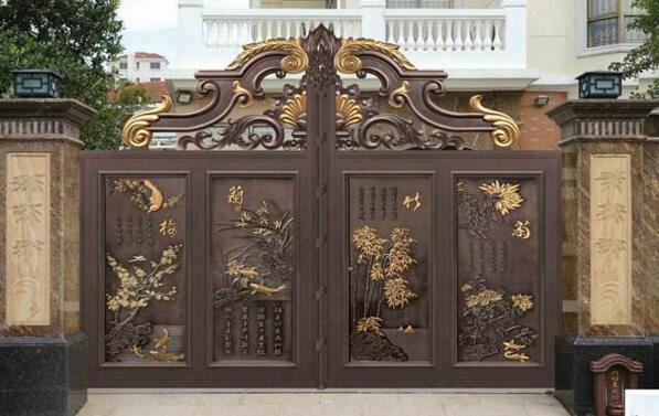 瀘州別墅圍墻大門(mén)風(fēng)水講究各方位擺什么植物好？