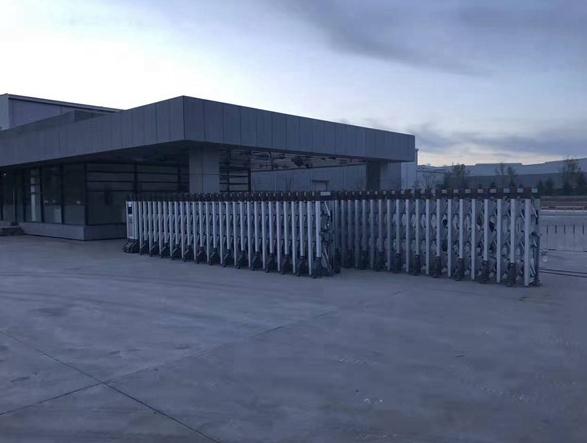 張家口市機械制造有限責(zé)任公司一直信賴張家口出安智能電動伸縮門